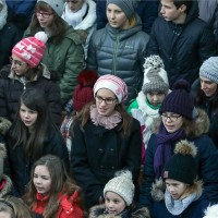 Diákok verset mondanak az Együtt szaval a nemzet című rendezvényen a ceglédi Református Nagytemplomban a magyar kultúra napján, 2017. január 22-én. MTI Fotó: Bugány János