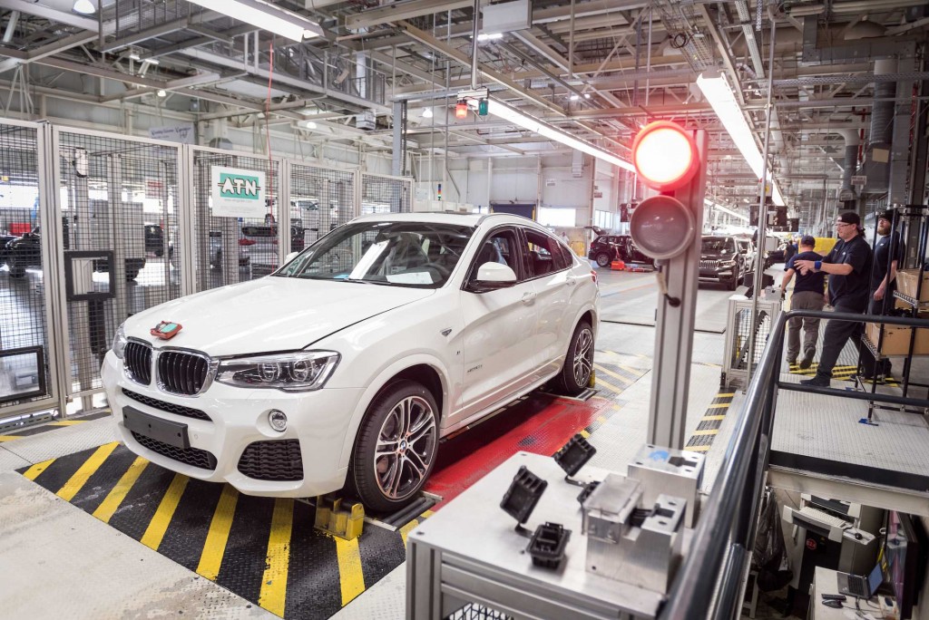 P90292219-production-of-the-200-000th-bmw-x4-02-2018-2247px