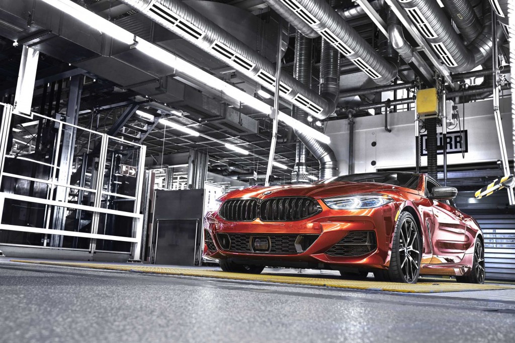 P90312704-the-new-bmw-8-series-coup-on-the-test-bench-at-bmw-group-plant-dingolfing-07-2018-2249px